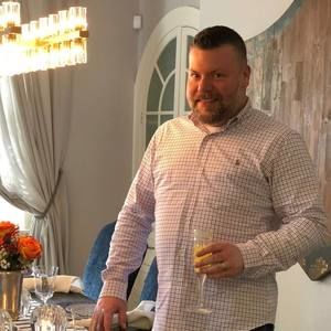 Meet your Posher, Jeffrey